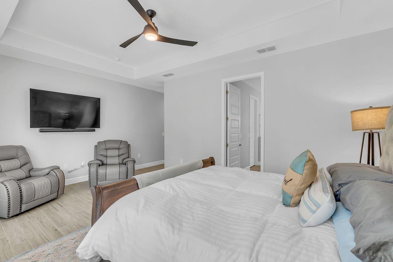 PARKDALE PLACE - Residential