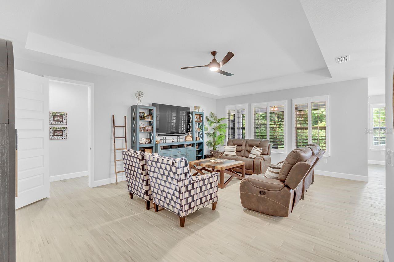PARKDALE PLACE - Residential