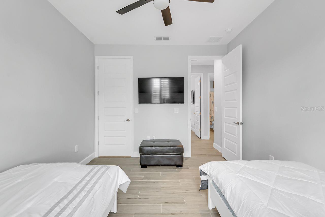 PARKDALE PLACE - Residential