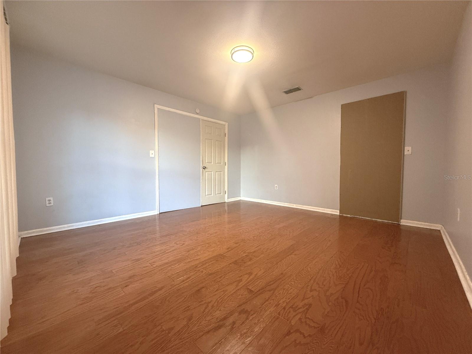 RADCLIFFE ESTATES - Residential Lease