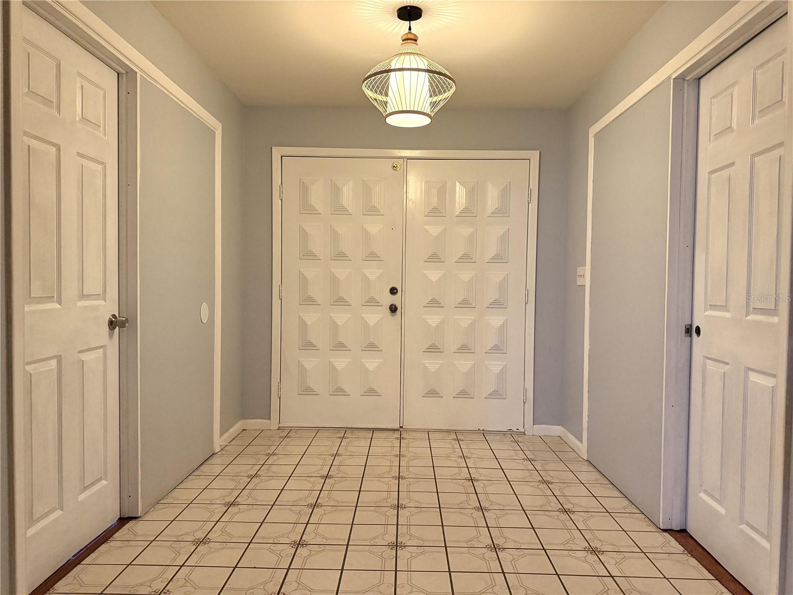 RADCLIFFE ESTATES - Residential Lease