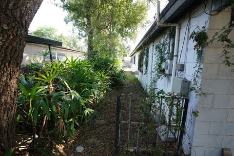 A home in TAMPA