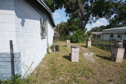 A home in TAMPA