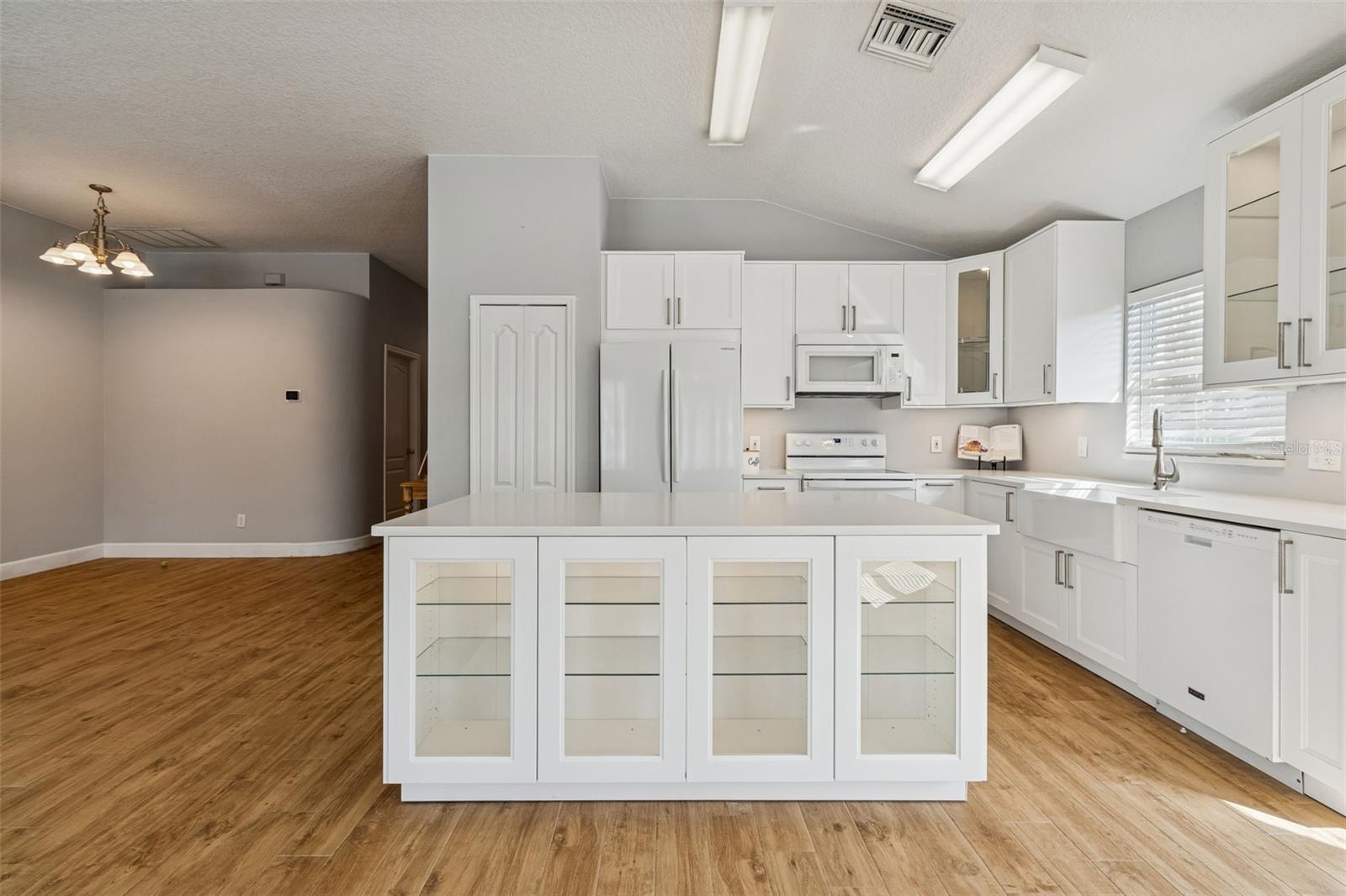 VILLAROSA K - Residential