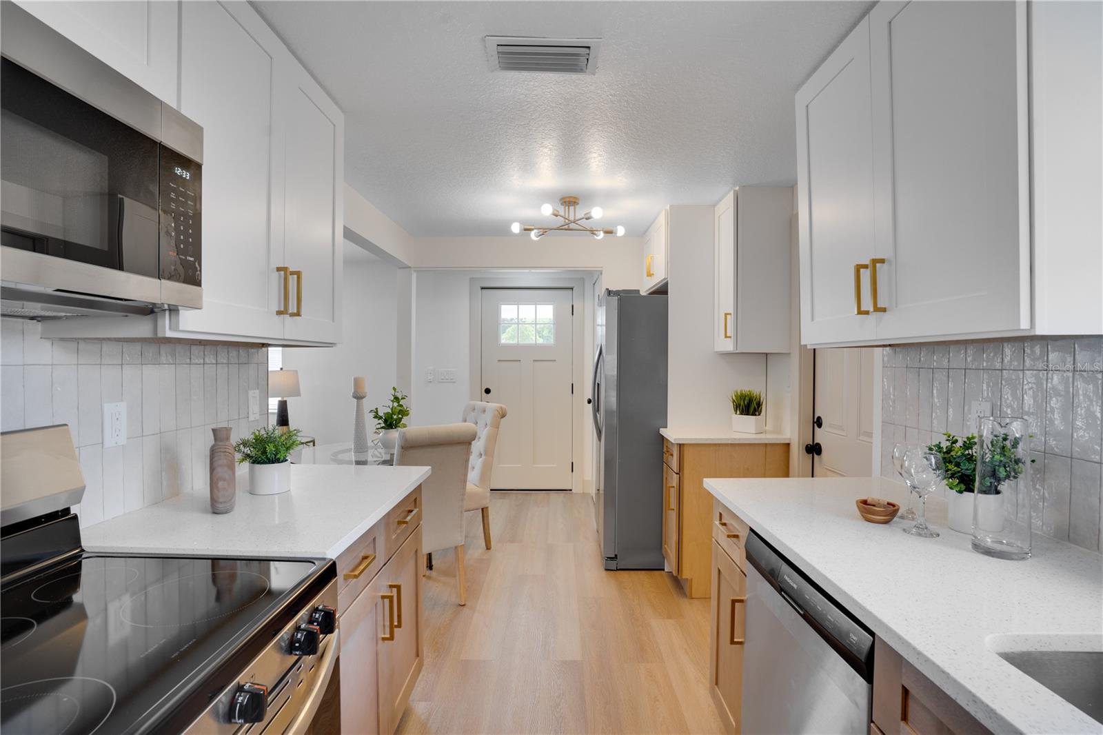 KAYWOOD GARDENS - Residential