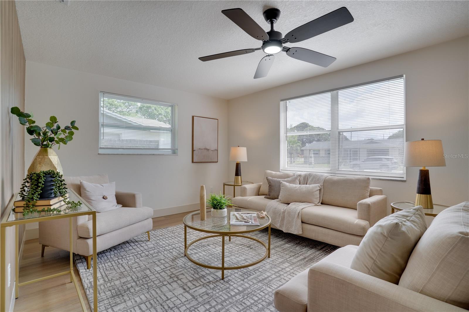 KAYWOOD GARDENS - Residential