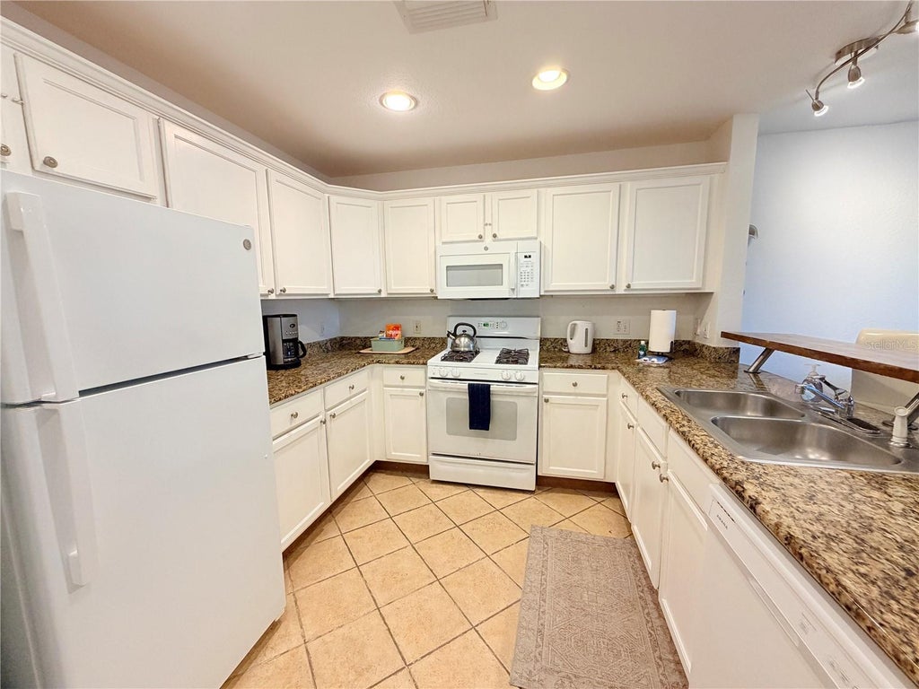 Photo of 1323 Seven Eagles Court #202, Reunion, FL 34747 (MLS # S5152362)