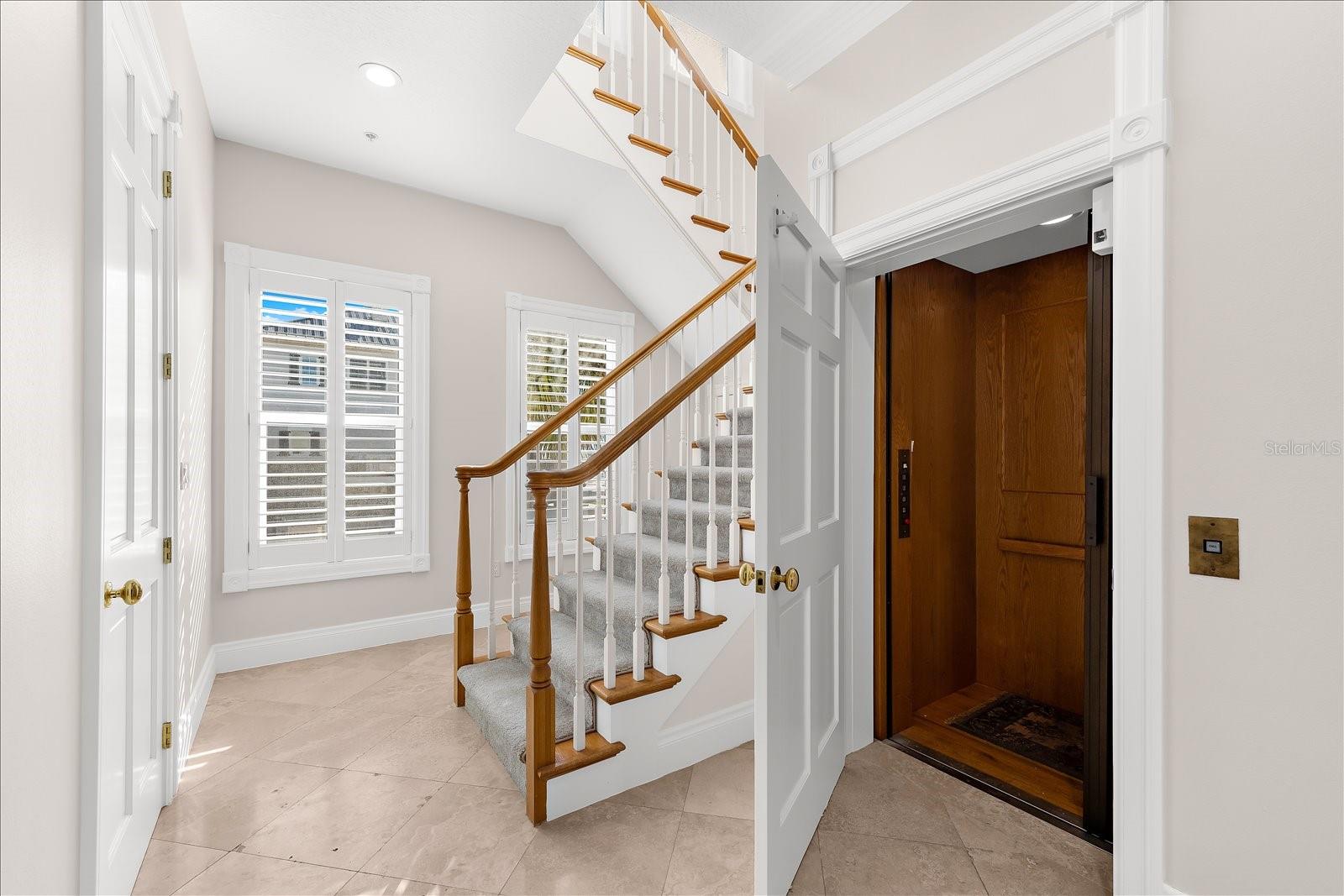 BELLEAIR BEACH UNIT 1 UNREC - Residential