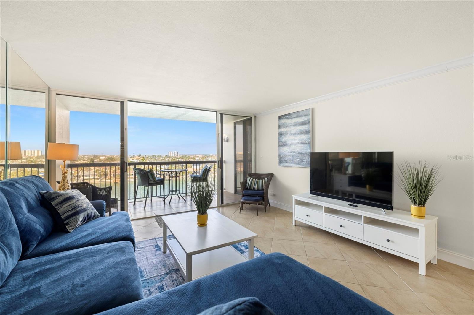 Casas a venda 3 - Jen Dantas 9495 BLIND PASS ROAD 605