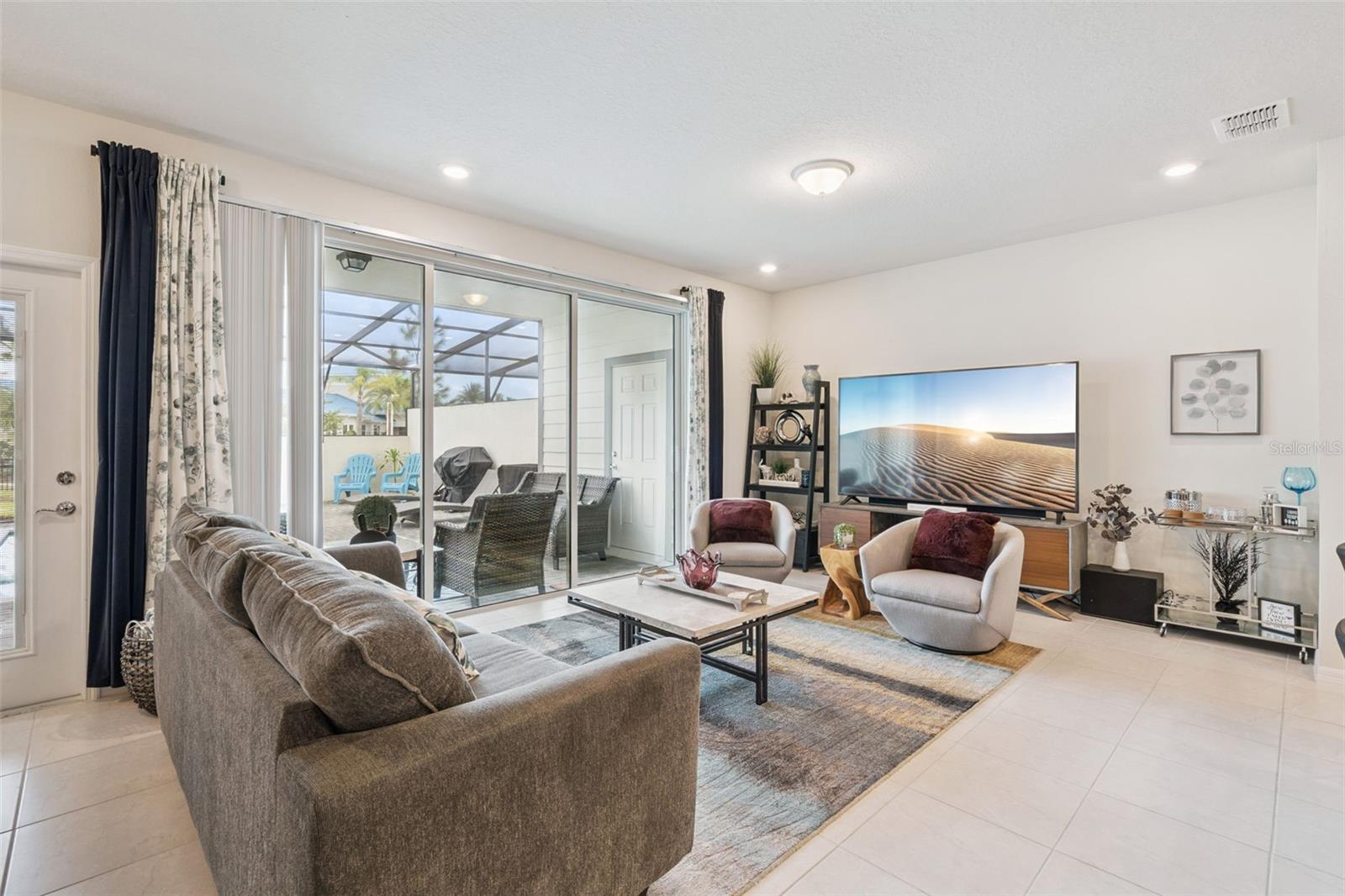 WINDSOR ISLAND RESIDENCE - Residential