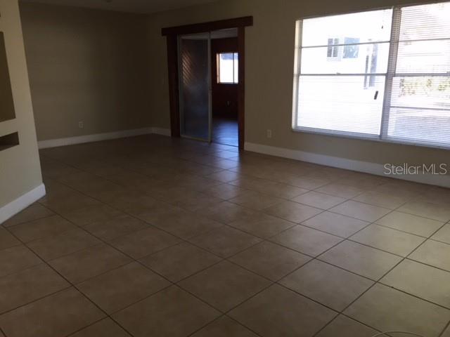 CAMELOT UNIT 1 - Residential Lease