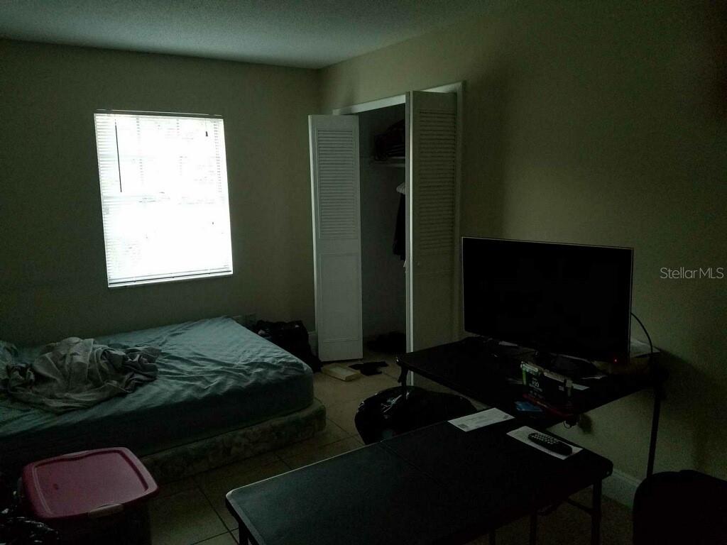 CAMELOT UNIT 1 - Residential Lease