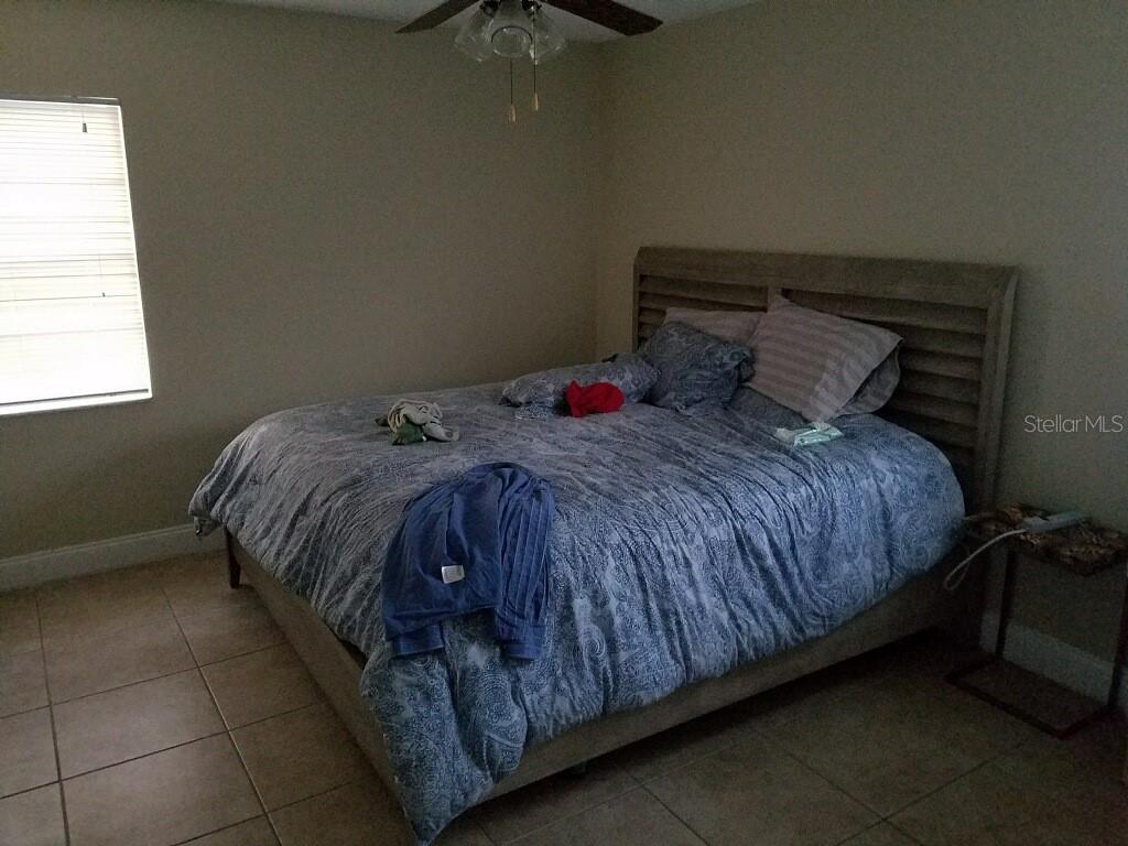 CAMELOT UNIT 1 - Residential Lease