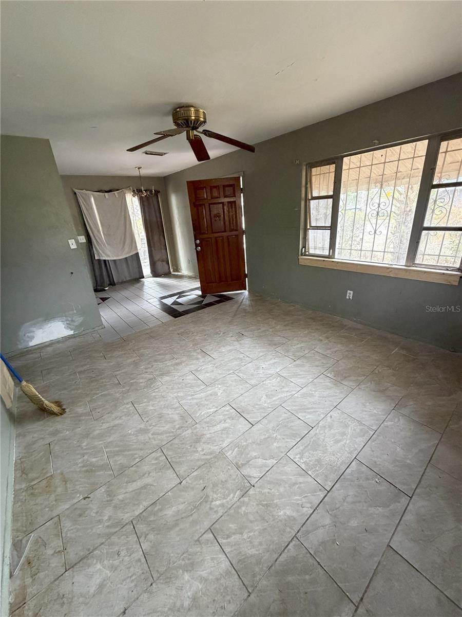 RICHMOND HEIGHTS - Residential