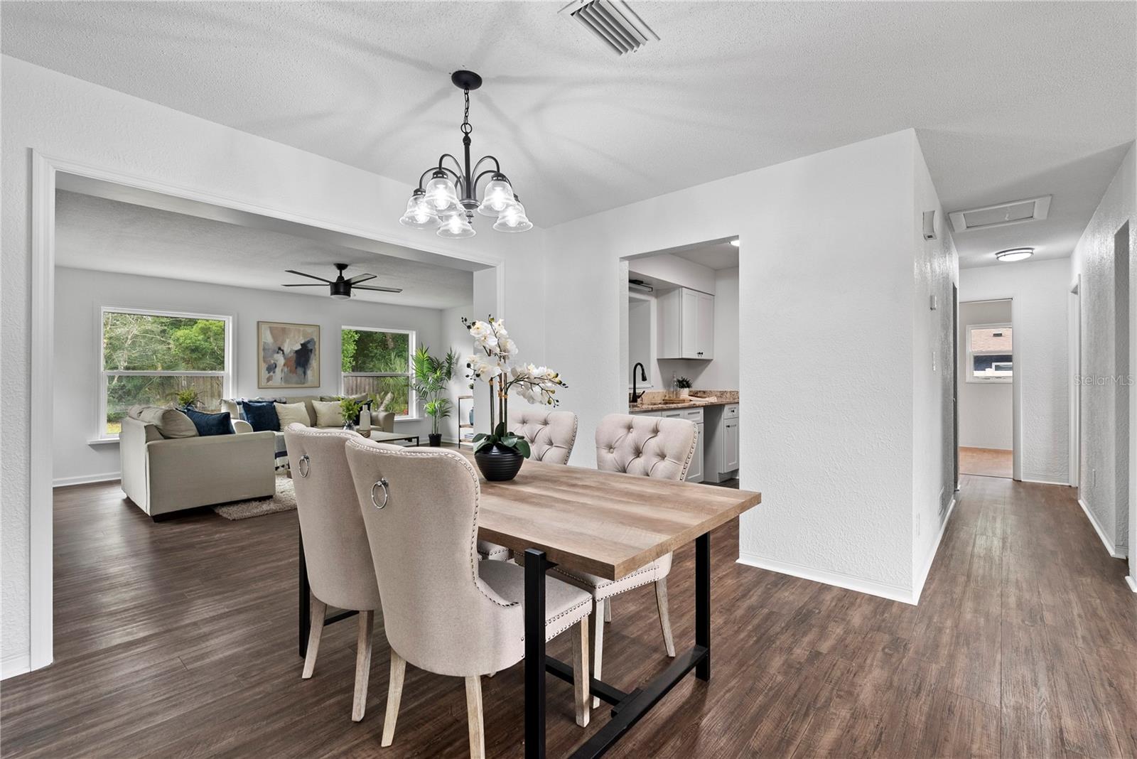 DELTONA LAKES UNIT 02 - Residential