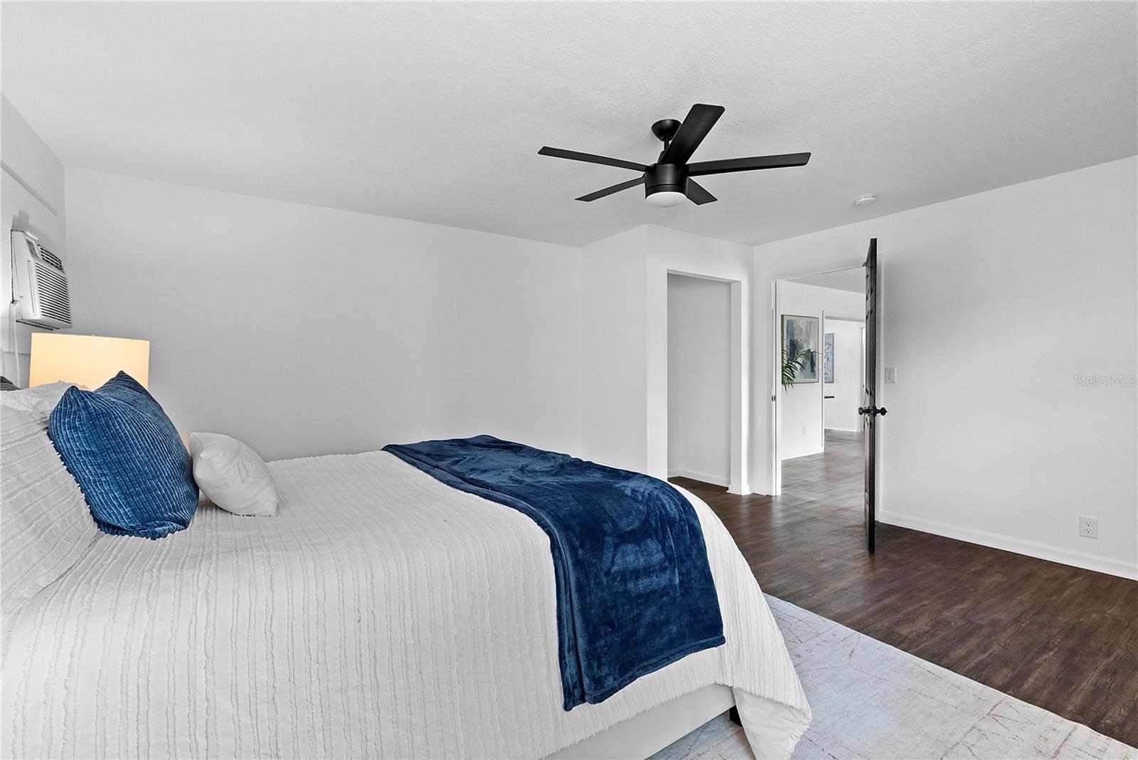 DELTONA LAKES UNIT 02 - Residential