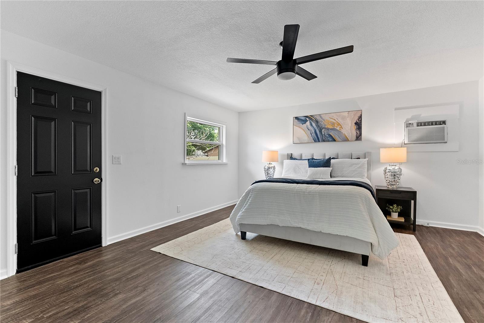 DELTONA LAKES UNIT 02 - Residential