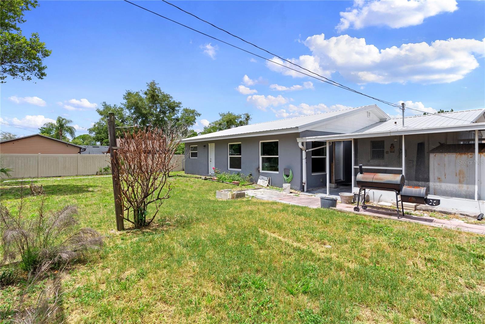 DELTONA LAKES UNIT 02 - Residential