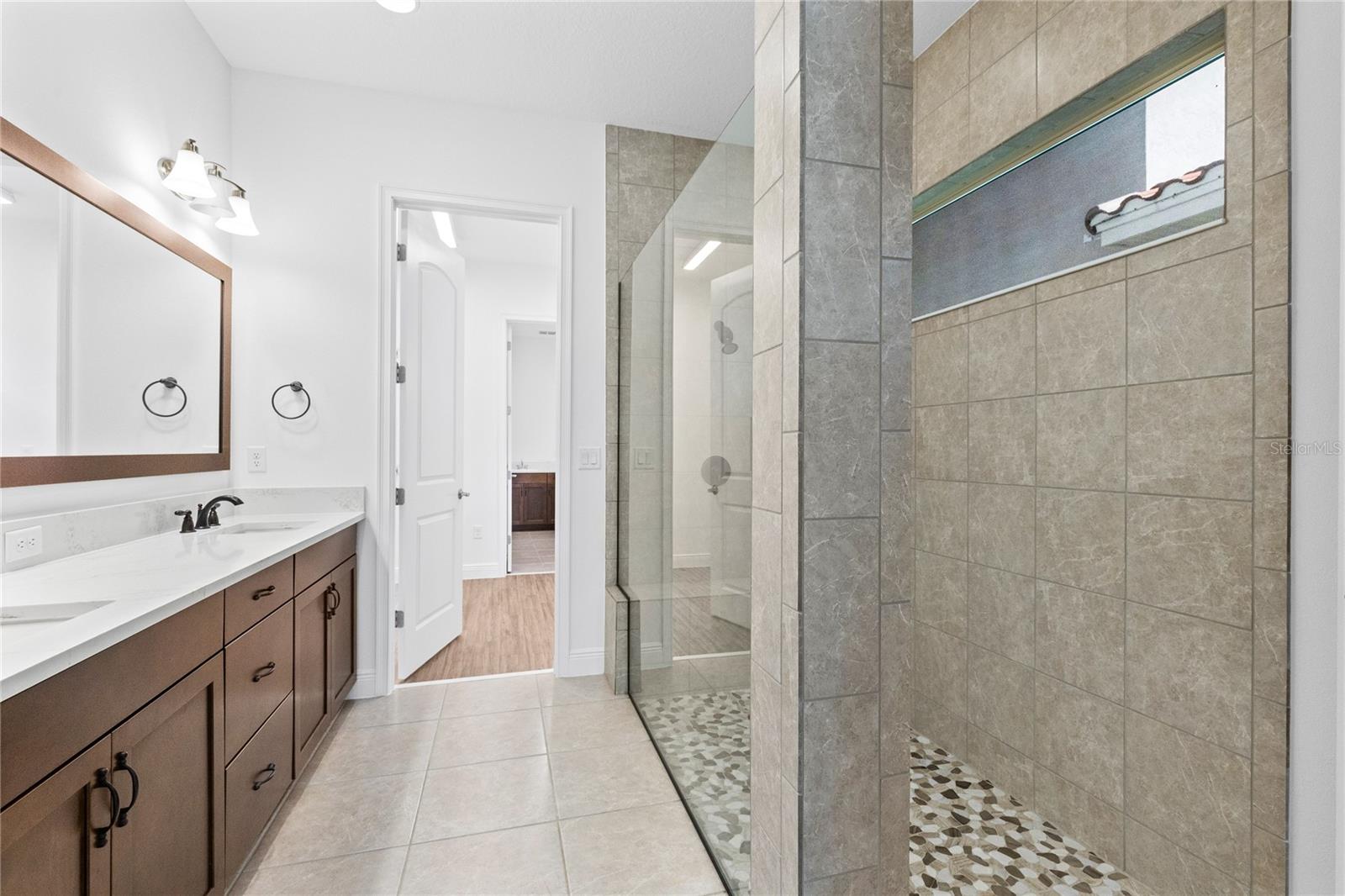 EAGLE CREEK - Residential