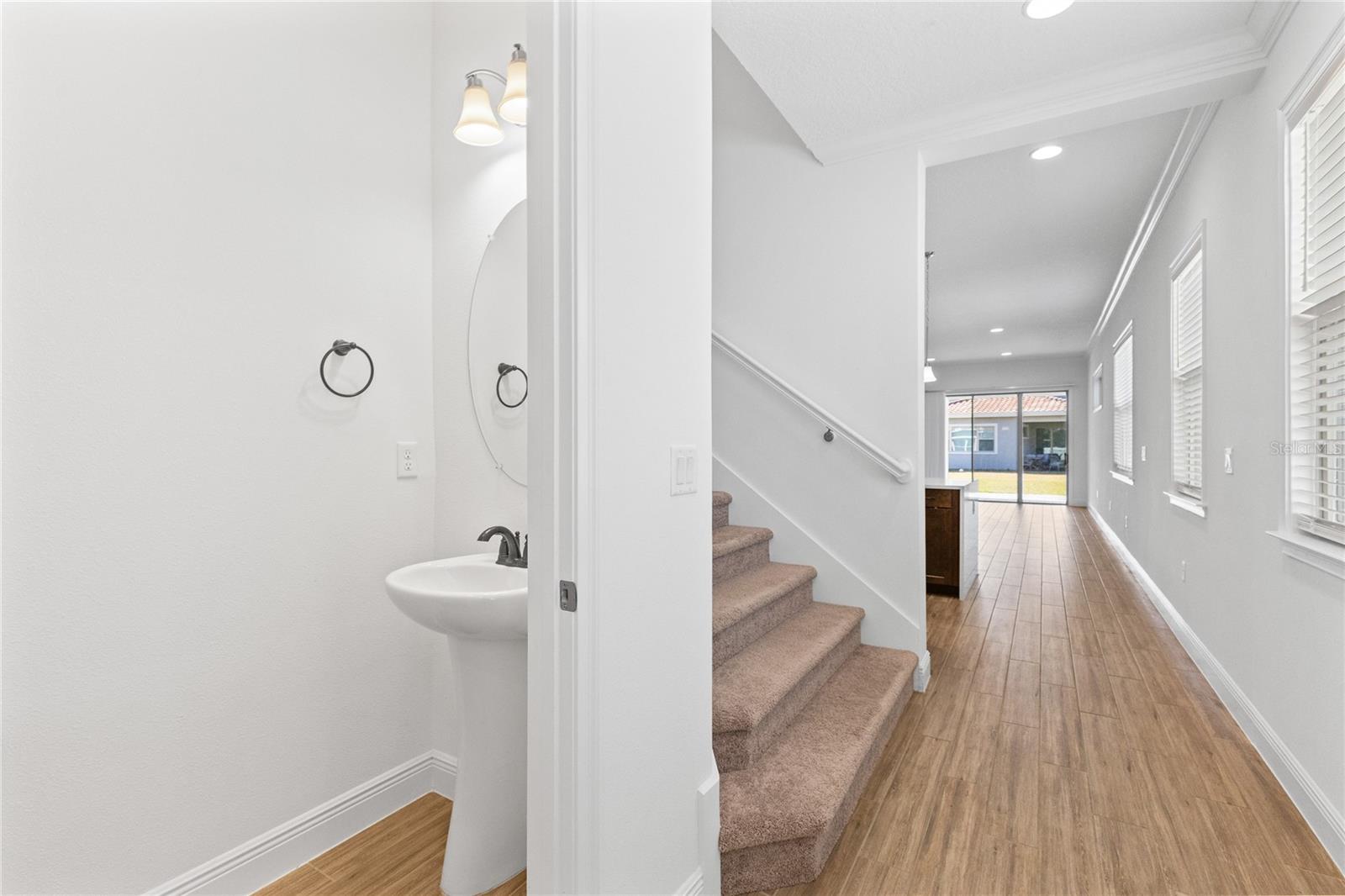 EAGLE CREEK - Residential