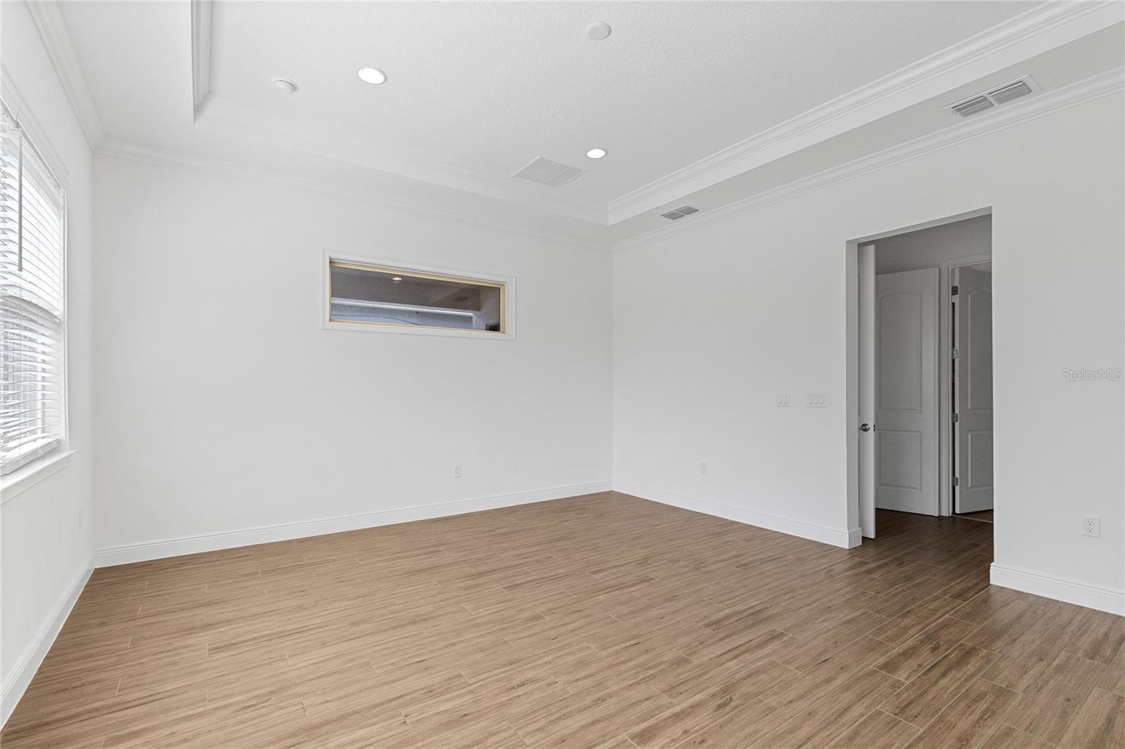 EAGLE CREEK - Residential