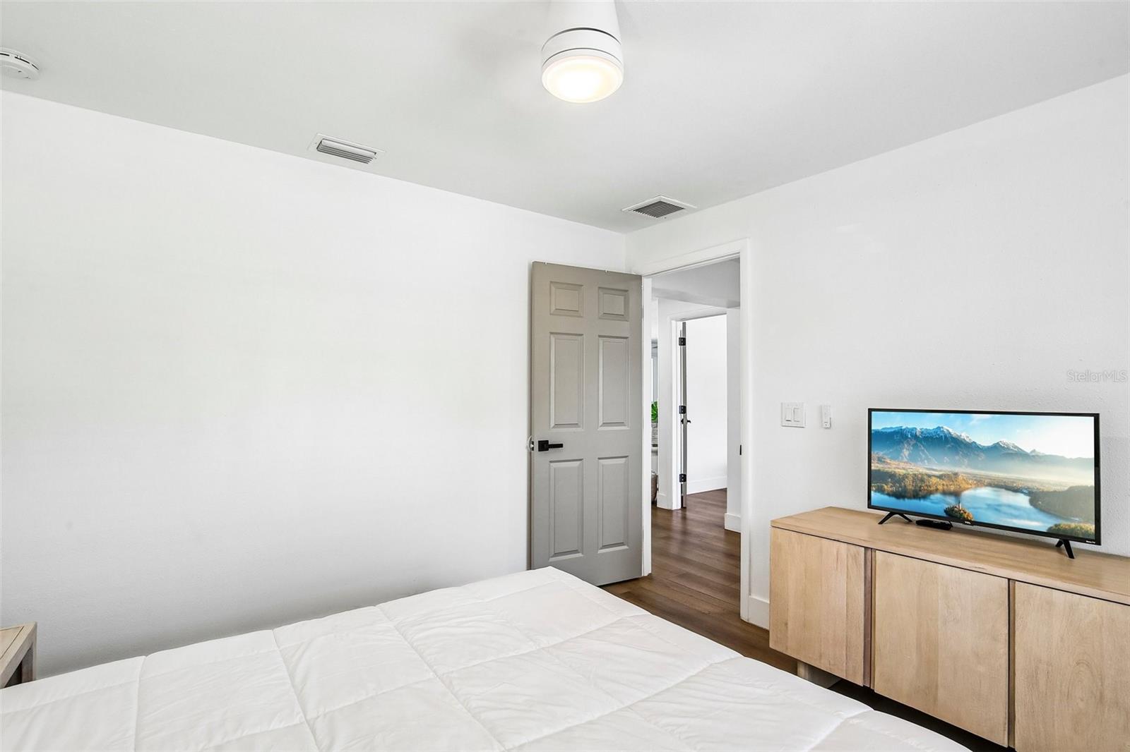 YACHT CLUB ESTATES UNIT 8 REP - Residential