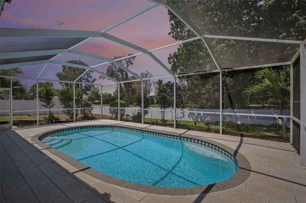 Photo of 9622 Oakhurst Road, Seminole, FL 33776 (MLS # TB8500649)