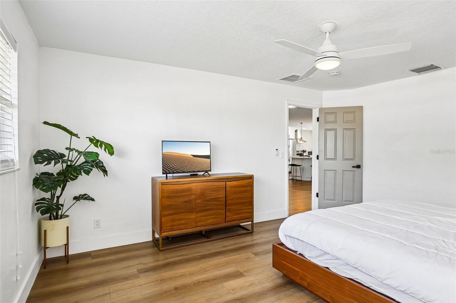 YACHT CLUB ESTATES UNIT 8 REP - Residential