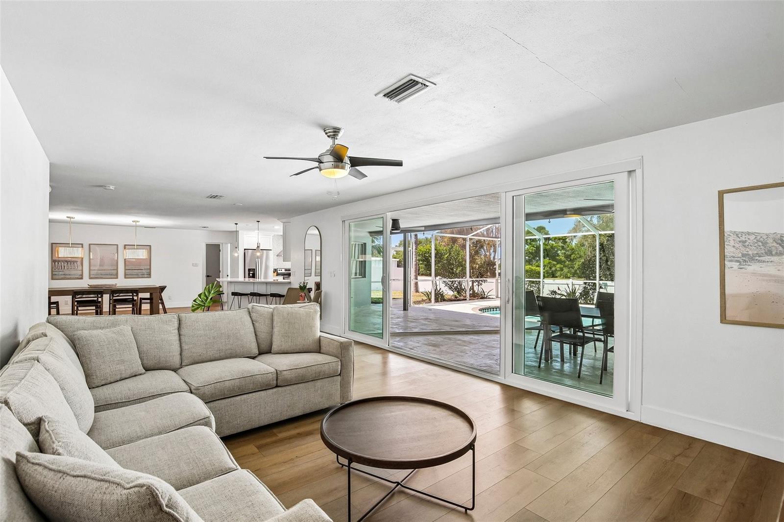 YACHT CLUB ESTATES UNIT 8 REP - Residential