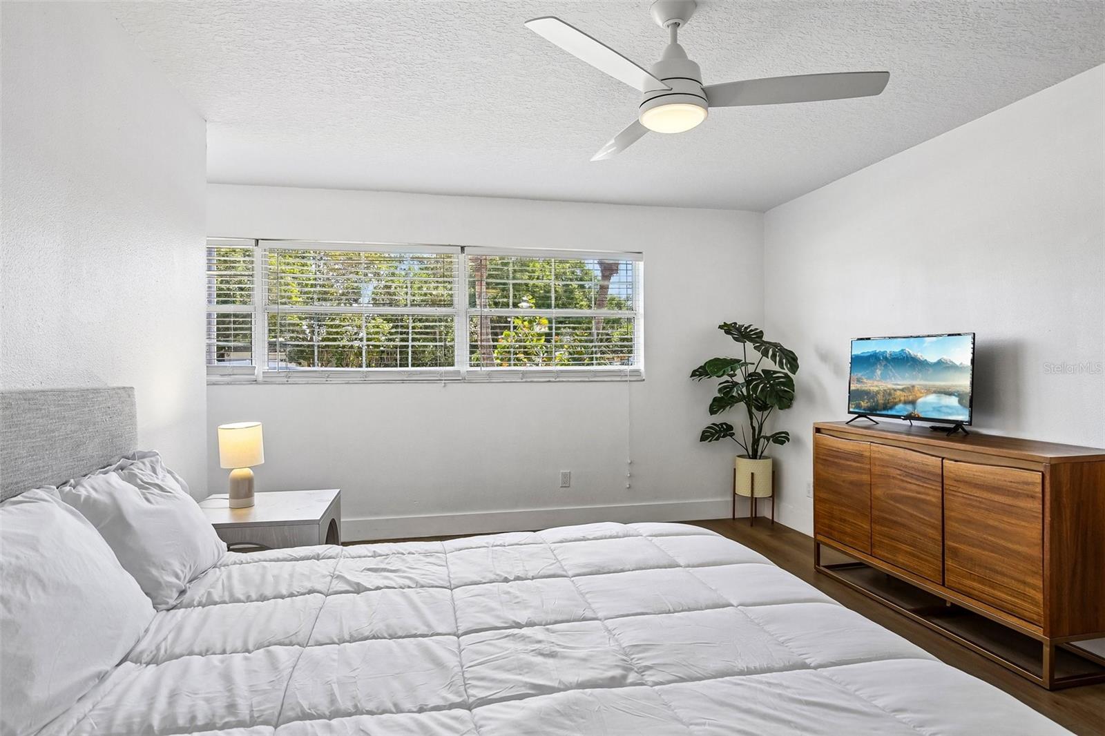 YACHT CLUB ESTATES UNIT 8 REP - Residential