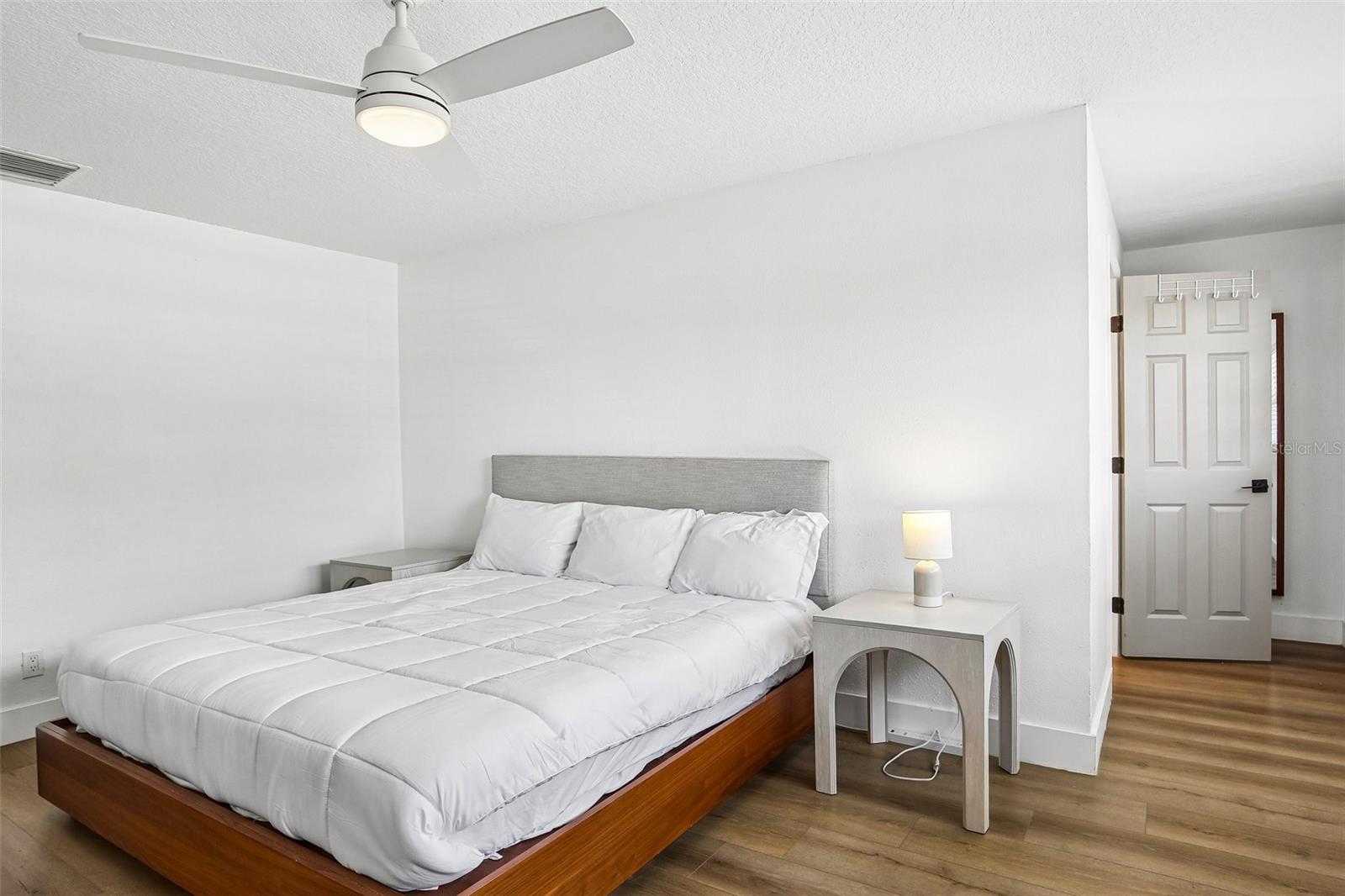 YACHT CLUB ESTATES UNIT 8 REP - Residential