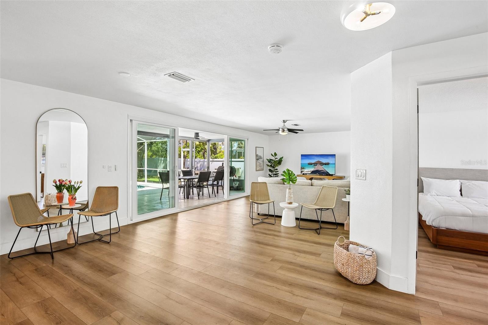 YACHT CLUB ESTATES UNIT 8 REP - Residential