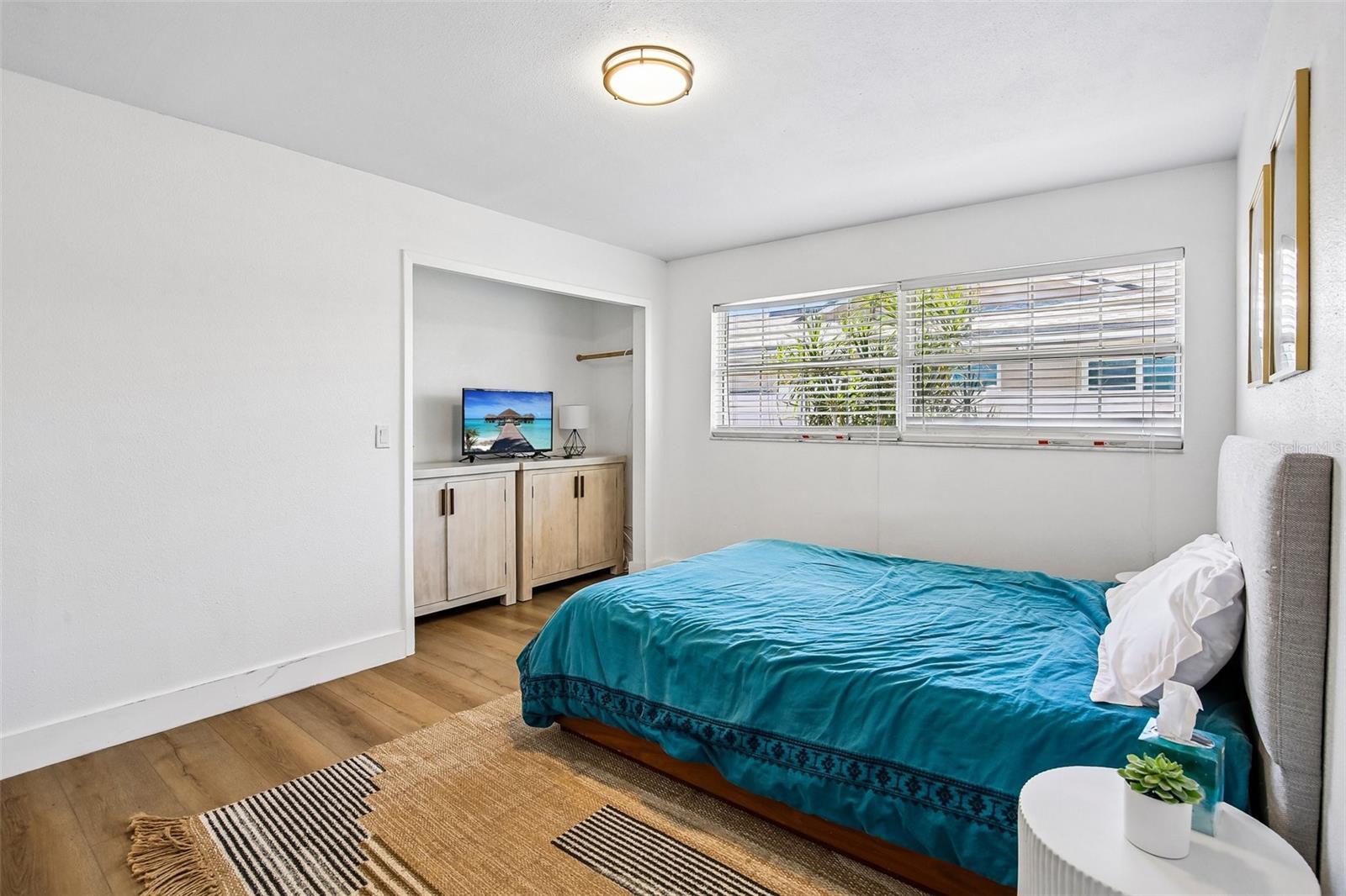 YACHT CLUB ESTATES UNIT 8 REP - Residential