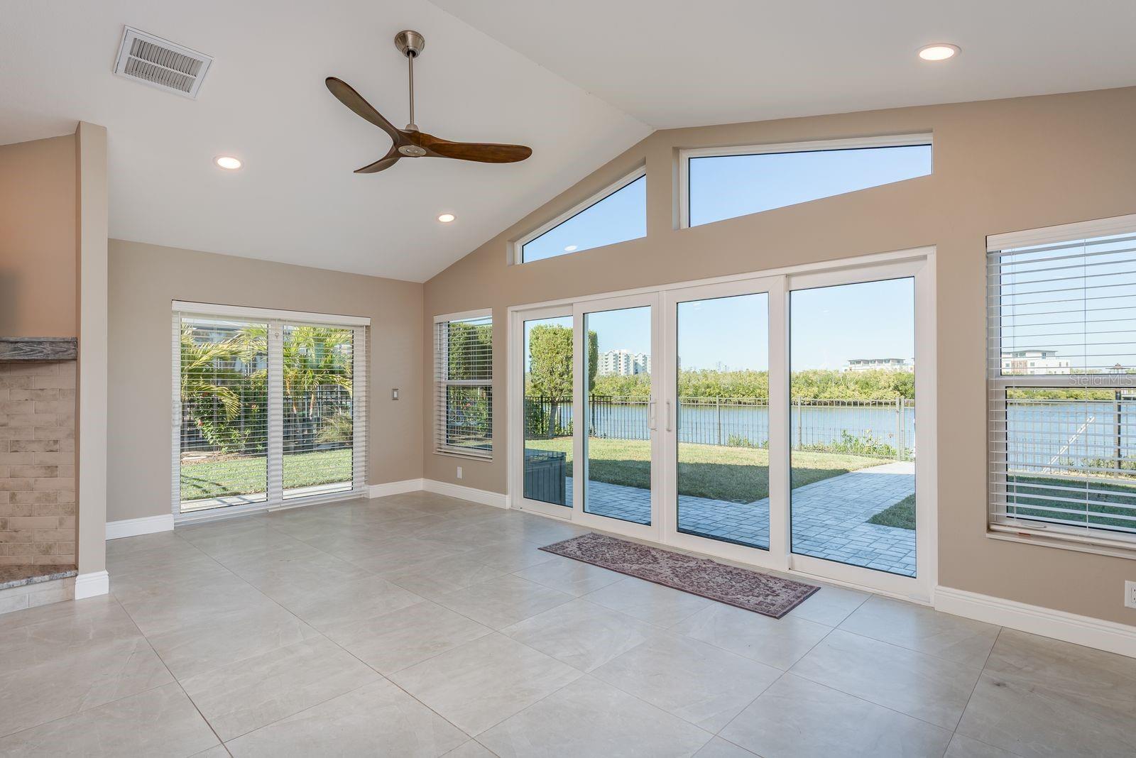 GULF HARBORS WOODLANDS - Residential