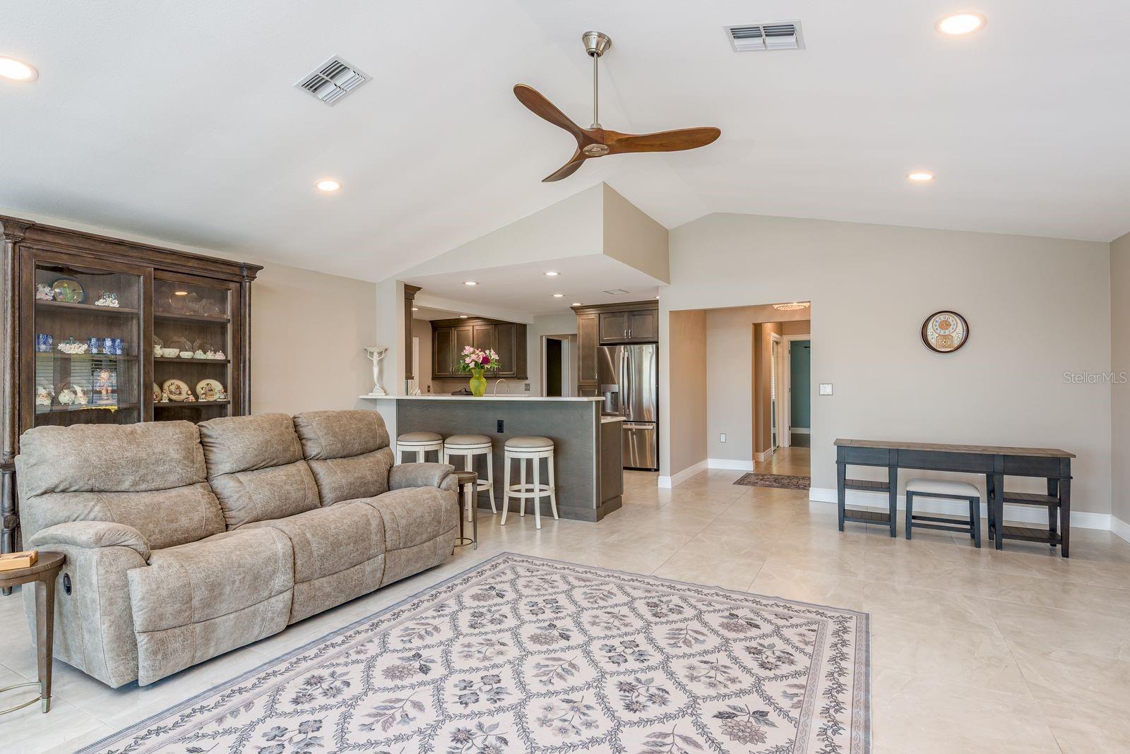 GULF HARBORS WOODLANDS - Residential