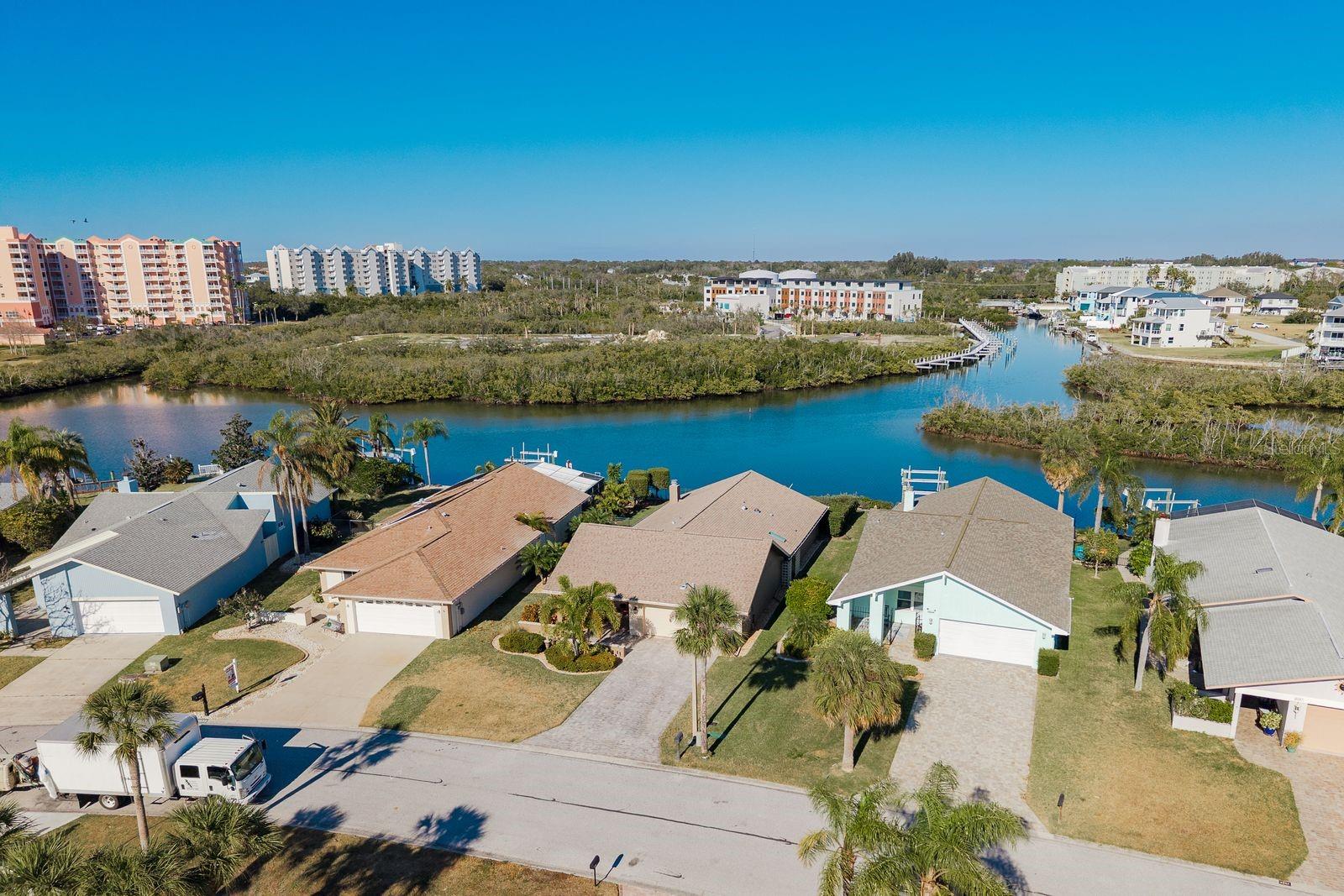 GULF HARBORS WOODLANDS - Residential