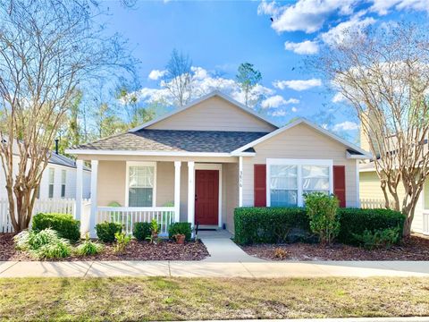 Photo of 3816 NW 27th Street, Gainesville, FL 32605 (MLS # GC538110)