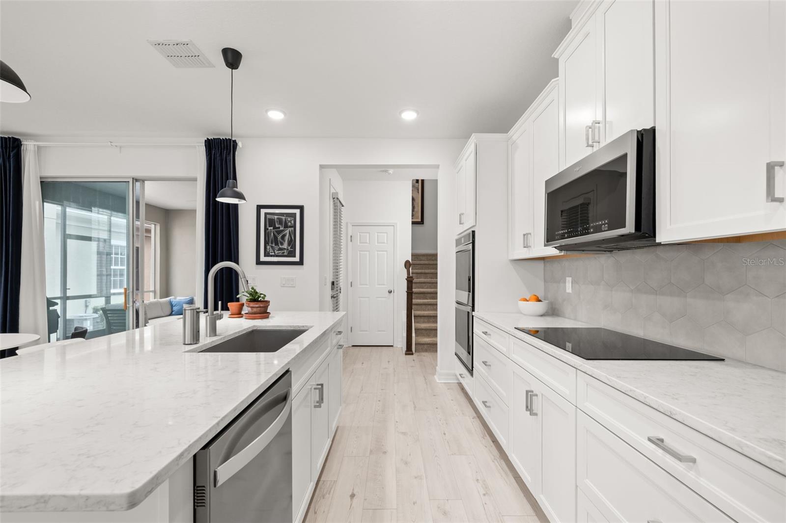 CELEBRATION ISLAND VILLAGE PH 1B - Residential