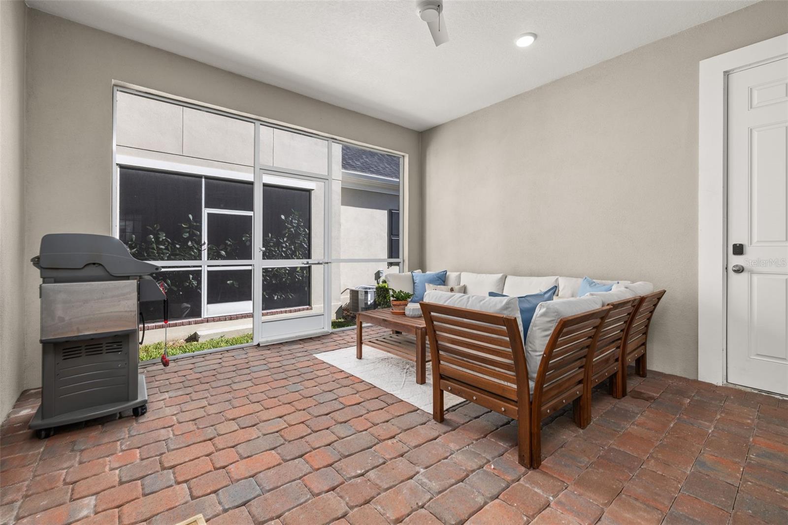 CELEBRATION ISLAND VILLAGE PH 1B - Residential