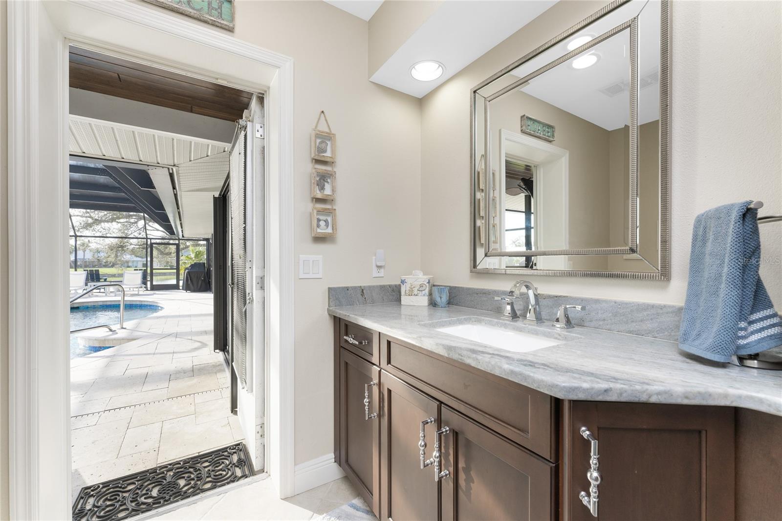 ENGLEWOOD ISLES SUB - Residential