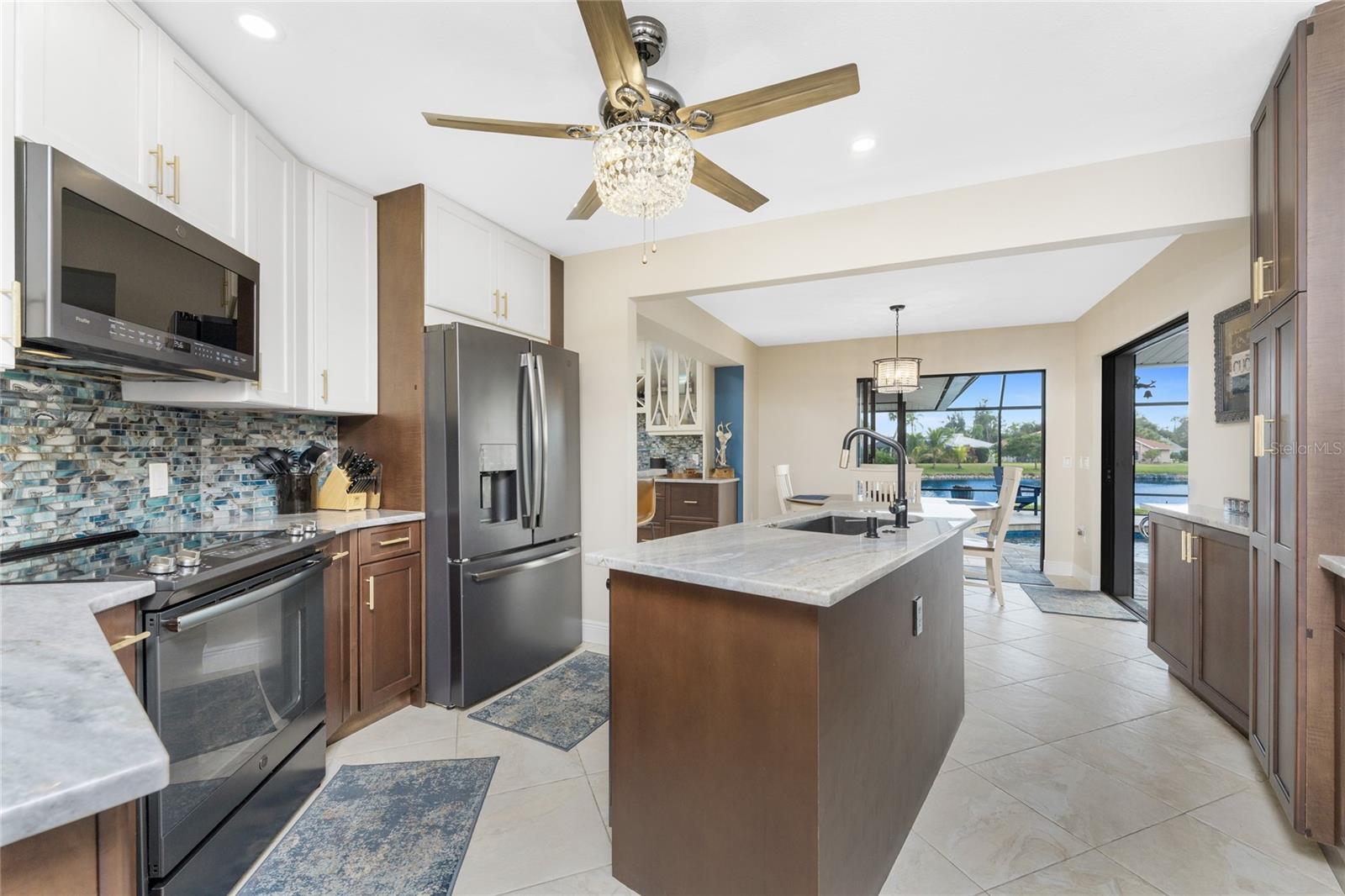 ENGLEWOOD ISLES SUB - Residential