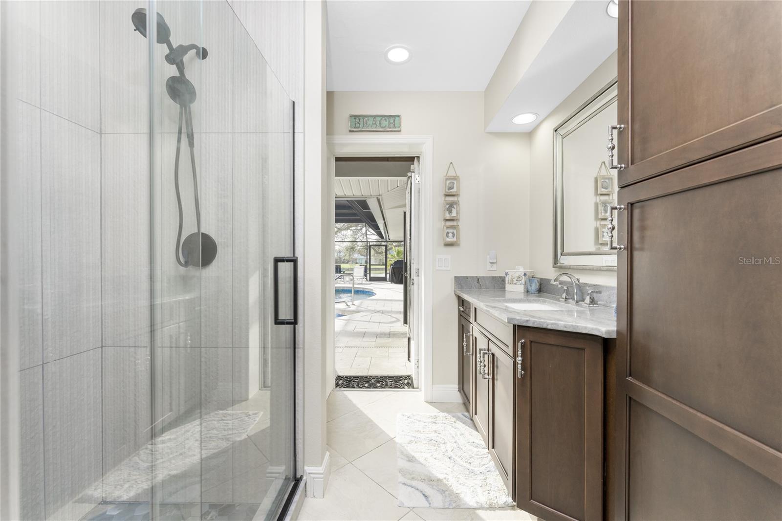 ENGLEWOOD ISLES SUB - Residential