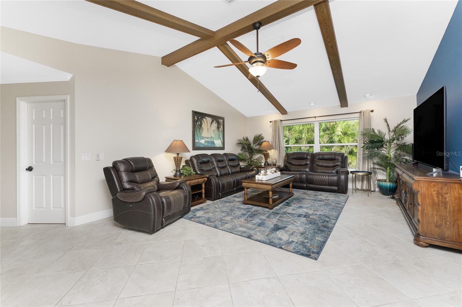 ENGLEWOOD ISLES SUB - Residential