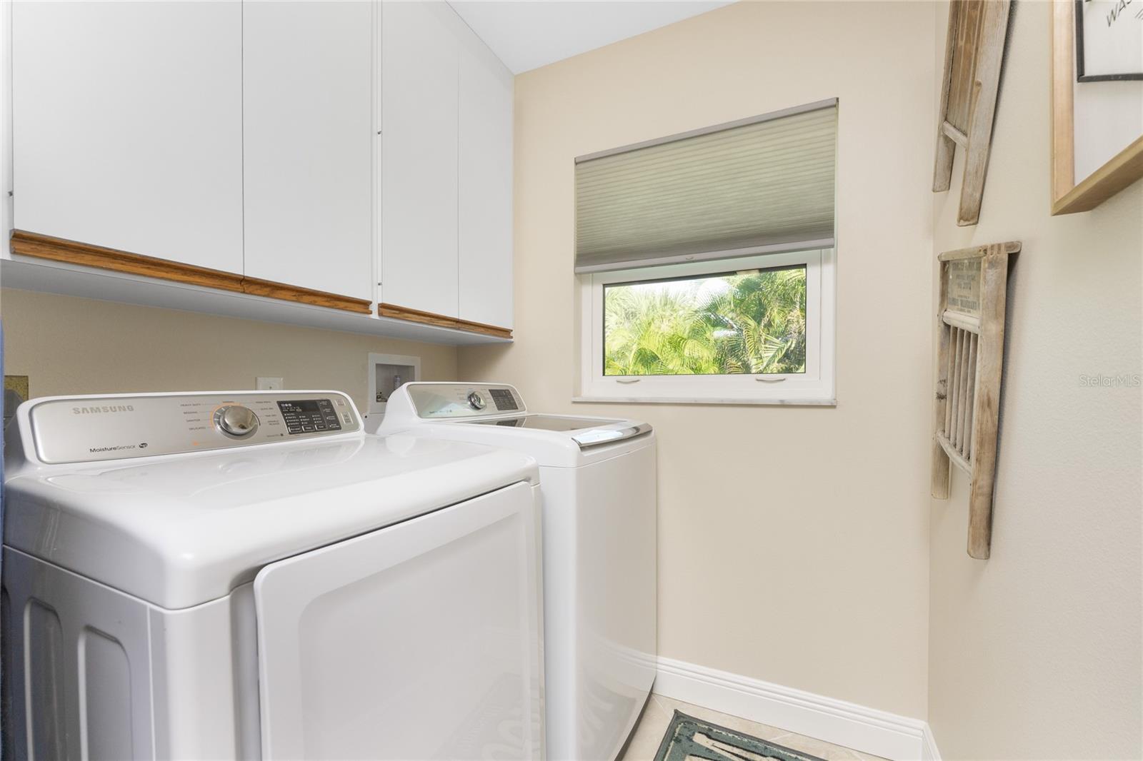 ENGLEWOOD ISLES SUB - Residential