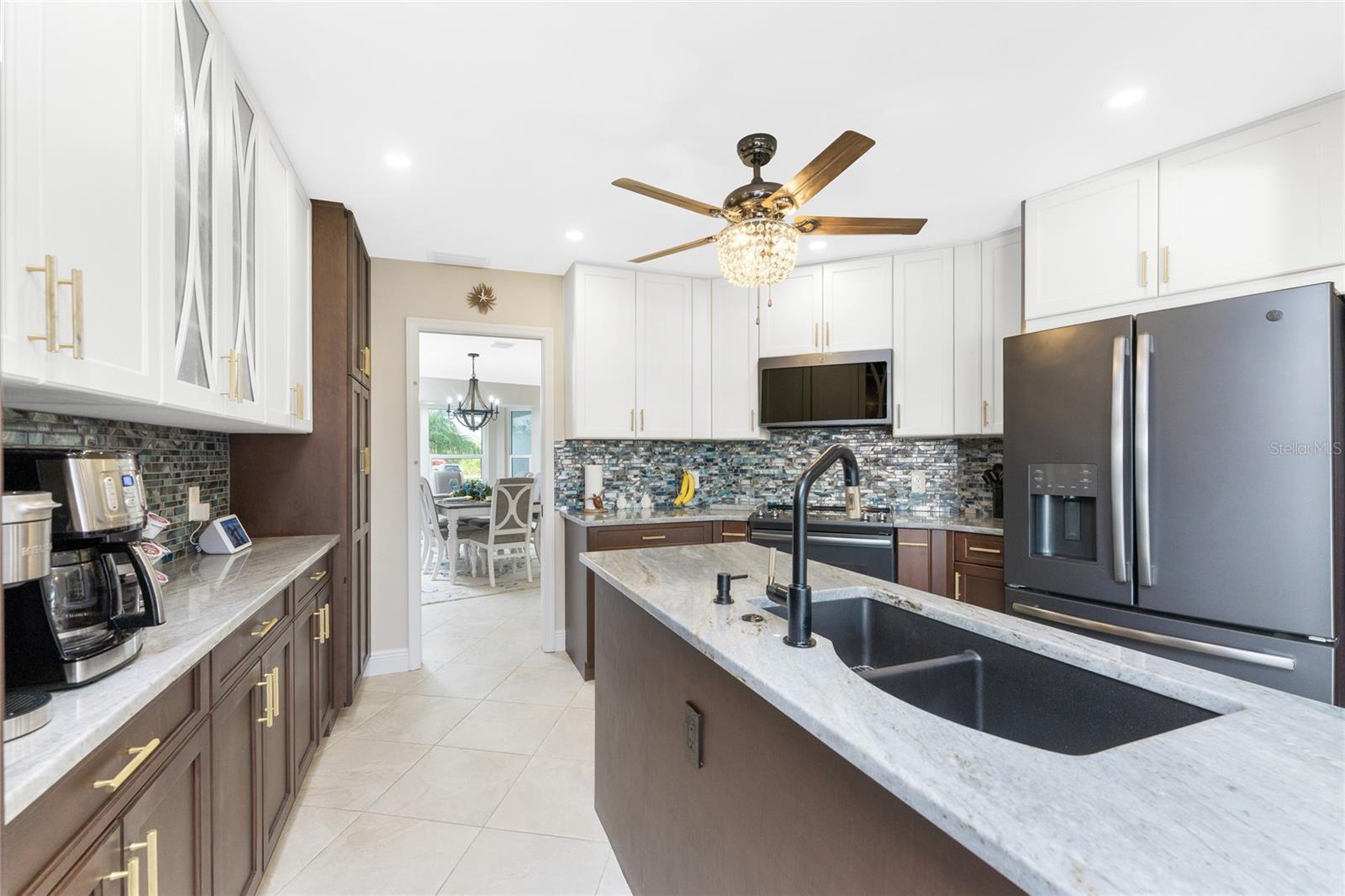 ENGLEWOOD ISLES SUB - Residential