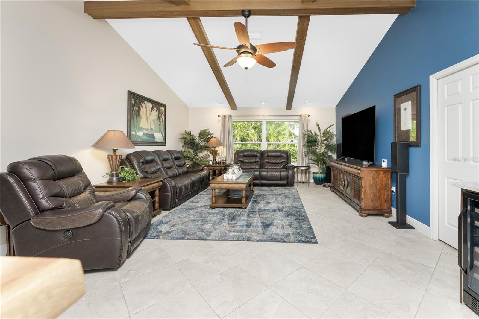 ENGLEWOOD ISLES SUB - Residential