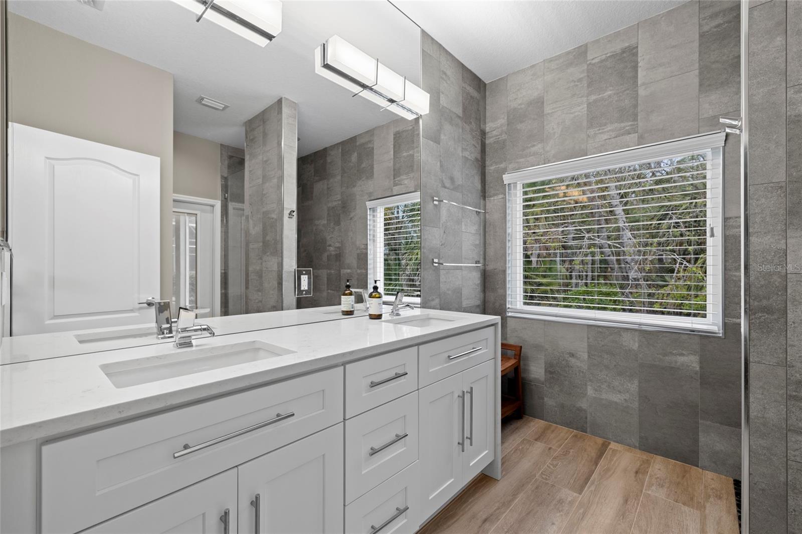 LAKEWOOD RANCH - Residential