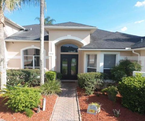 Photo of 4552 Lake Calabay Drive, Orlando, FL 32837 (MLS # O6413744)