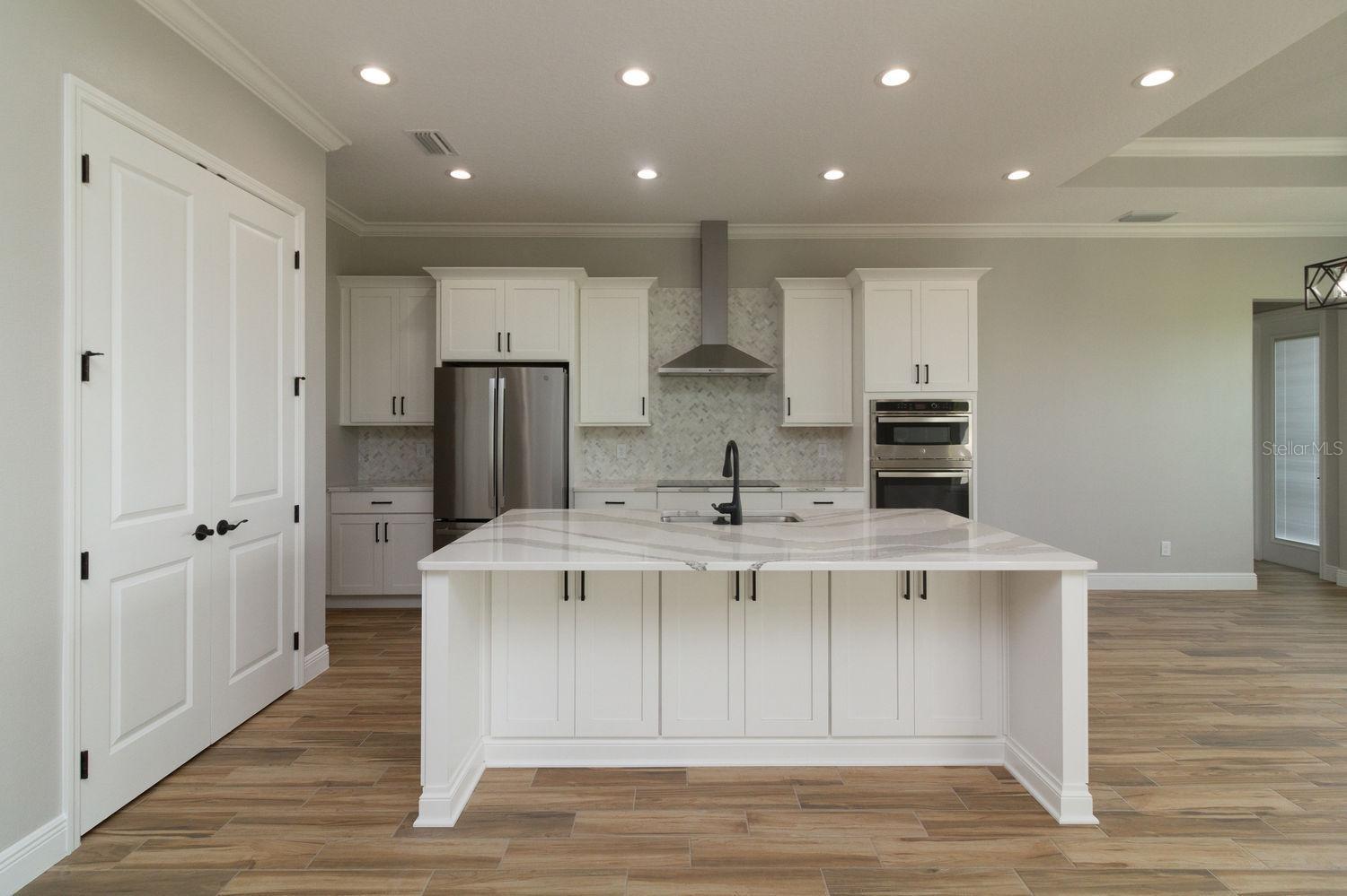 LEESBURG JAMESTOWNE SUB - Residential