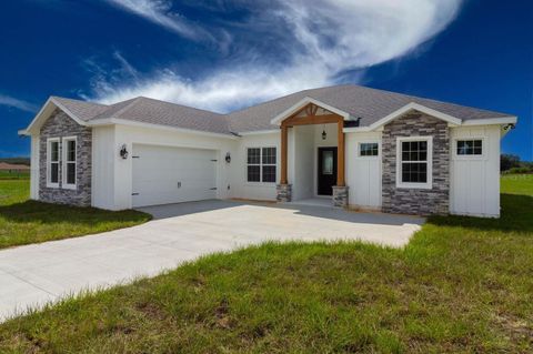 Photo of 1 Bentley Road, Leesburg, FL 34748 (MLS # G5110613)
